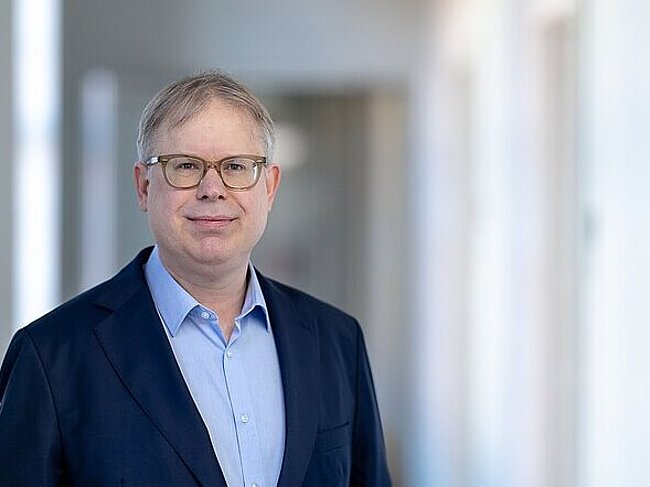 Portrait von Finanzstaatssekretär Birger Scholz
