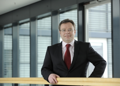 Portrait des Pressesprechers Uwe Büchner